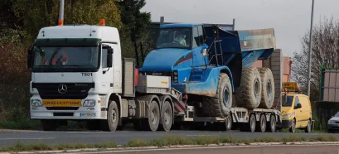 Porte-engins URANO en convoi