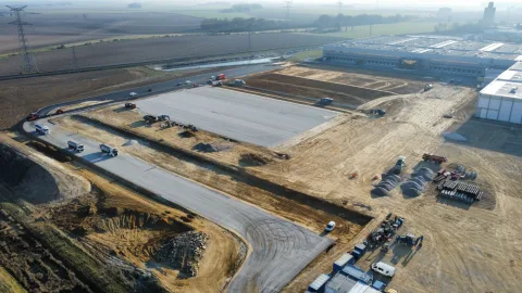 Mormant, une plateforme 45 000 m² réalisée