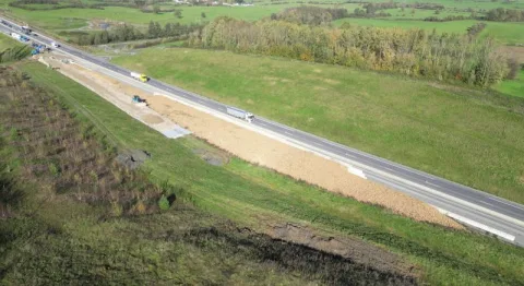A304